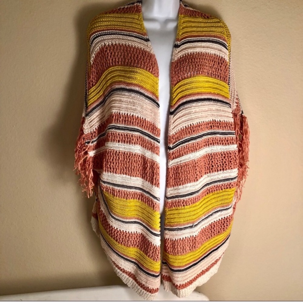 Jessica Simpson Kimono